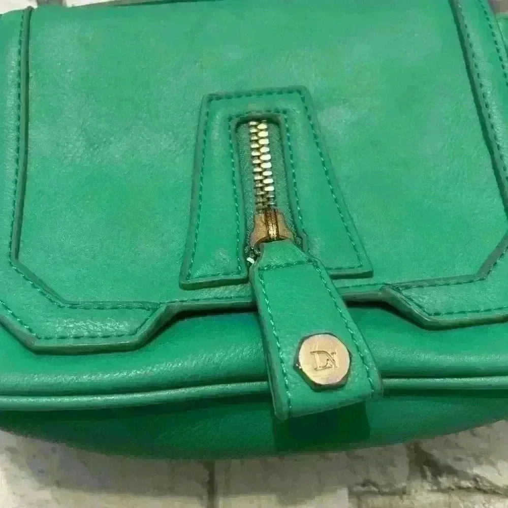 Danielle Nicole Vegan Faux Leather Mint Green Crossbody Bag Purse - Picture 2 of 8